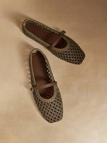 Màu Khaki