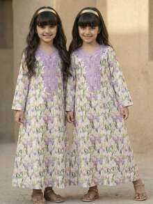 SHEIN Vestido holgado de manga larga con estampado de encaje y bordado floral de tulipán, apropiado para vacaciones, uso diario, combinación de hermanos, atuendos de padres e hijos, ropa árabe tradicional, jalabiya, abaya, encaje, elegante bata de kaftan para niña preadolescente - Púrpura malva - Ver 6