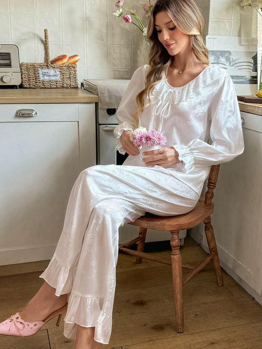 Côtesoire 仿丝绸提花荷叶边女士长袖睡衣套装 - 白色 - 查看 1