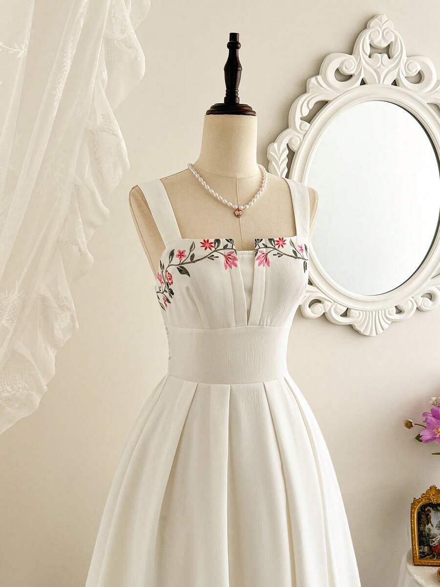 Vintamour 复古经典优雅女士连衣裙，春夏修身刺绣连衣裙，乳白色伞裙摆连衣裙 - 米色 - 查看 1