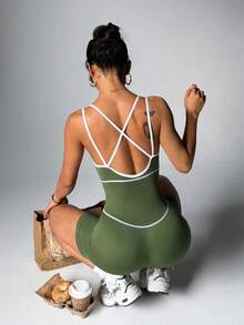 Dewbera 一件式吸湿排汗无缝瑜伽/健身连体裤，交叉露背设计，基础绿色配白色滚边 - 彩色 - 查看 5