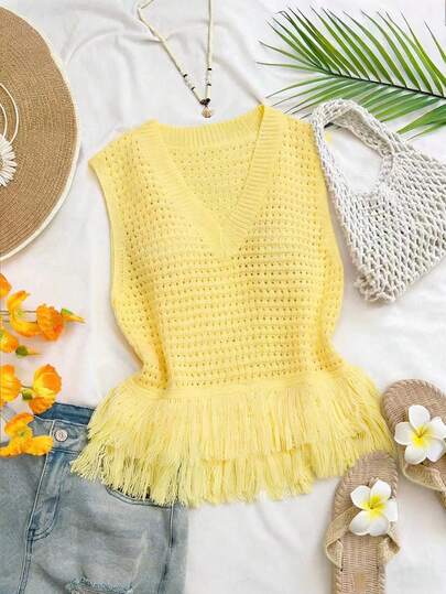 Trelyra Women's Solid Color V-Neck Hollow Design Tassel Hem Knitted Vest