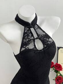 Elamini 女士旗袍连衣裙，针织花卉拼接蕾丝，镂空纽扣设计 - 黑色 - 查看 1