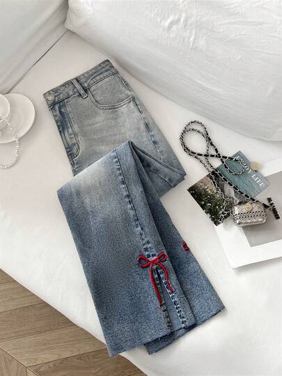 Elamini 中腰红色刺绣蝴蝶结水洗七分牛仔裤