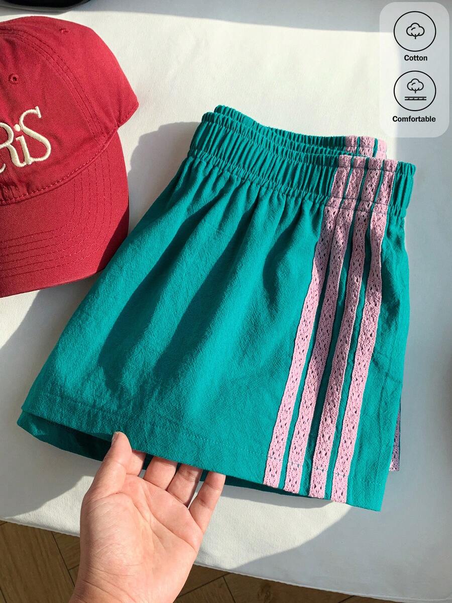 Comfortcana 2026春夏新款女式绿色100%纯棉撞色侧条纹短裤，适合冬季、复活节、派对、海滩、婚礼、毕业典礼、优雅、休闲、度假、运动、正式场合、Y2K、商务等各种场合，饰有亮片、流苏、荷叶边、花朵、图案等元素。 - 墨綠色 - 查看 1