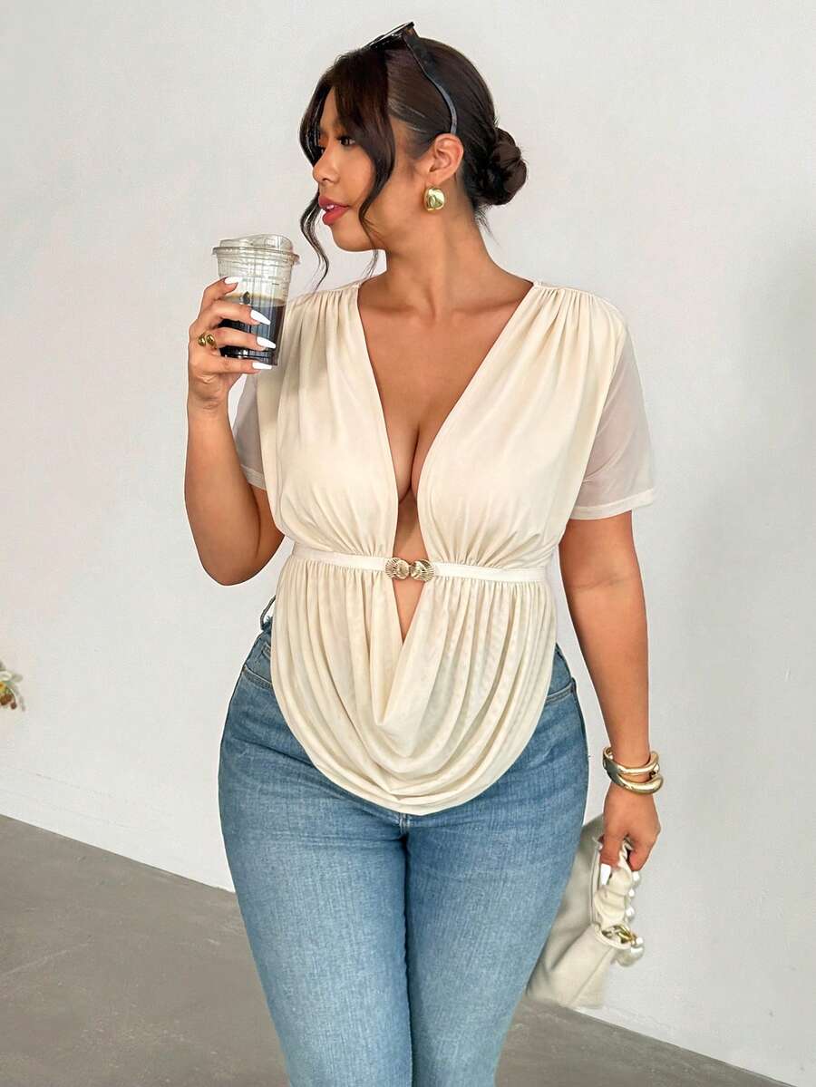 Firerie Blusa casual elegante y cómoda de talla grande con cuello en pico, sin mangas, elástica, con decoración de hebilla metálica y abertura lateral, adecuada para primavera/verano y playa - Albaricoque - Ver 1