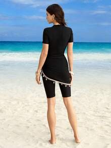 Swim Shayni Bộ đồ bơi mùa hè 3 món dành cho nữ, kiểu dáng thanh lịch, thời trang, phong cách Bohemian, họa tiết vỏ sò, xếp nếp, gồm áo tắm Burkini, quần short và chân váy dây rút. - màu đen - Xem 2