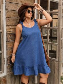 Breezaya 大码女式牛仔连衣裙，荷叶边下摆，无袖 - 藍色 - 查看 3