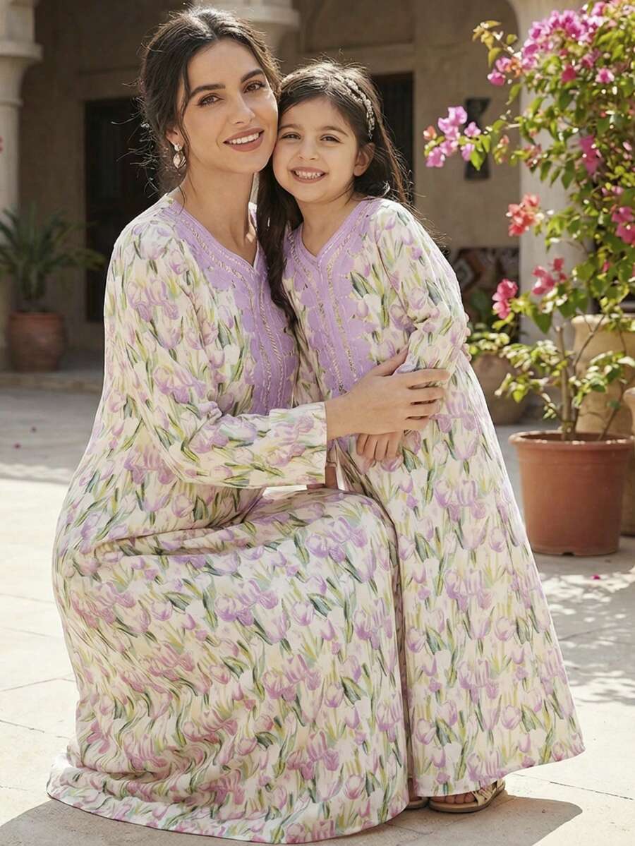 SHEIN Vestido holgado de manga larga con estampado de encaje y bordado floral de tulipán, apropiado para vacaciones, uso diario, combinación de hermanos, atuendos de padres e hijos, ropa árabe tradicional, jalabiya, abaya, encaje, elegante bata de kaftan para niña preadolescente - Púrpura malva - Ver 1