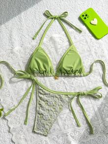 SHEIN Sweetro 2件套夏季沙滩度假花卉纹理面料蕾丝金色花朵装饰吊带上衣和侧系带泳裤比基尼套装 - 薄荷綠 - 查看 2