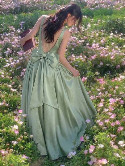 SHEIN MOD Women's Elegant Solid Color Backless Bow Decor Sleeveless Mid-Length Dress, Summer, Party Outfit, Elegant Women's Ceremony Dress, Wedding Guest Dresses, Graduation Dresses, Elegant Dresses, Holiday Outfits, Luxury Dress, Satin Dress, Green Dress, Evening Dresses For Women, Formal Dress Formal Dress, Girls Sage Green Sleeveless Satin Bow Back Party Dress A Line Ankle Length For Special Occasions, Classy