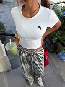 Muchica 夏季新款休闲刺绣马图案紧身短袖T恤和宽松条纹裤两件套 - 黑與白 - 查看 5