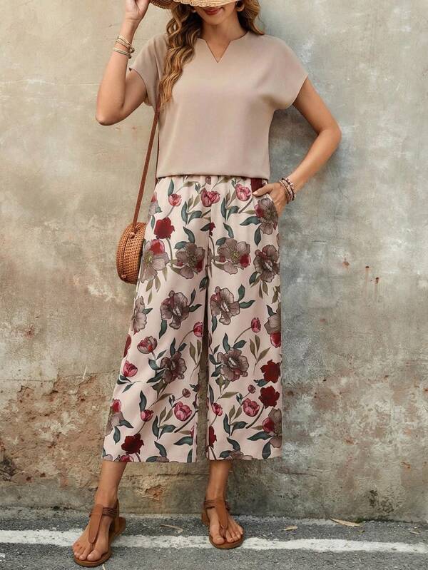 EMERY ROSE Women's Elegant Pleated V-Neck Apricot Short Sleeve Blouse Summer Outfits For Women  Beach Vacation Outfits For Women Going Out Outfits   Summer Holiday Outfits  Casual Sets For Women Wide Leg Capri Pants Flower Pants Wide Leg Summer Pants Summer Pants