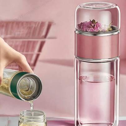 1. Szklany czajniczek z funkcją oddzielania herbaty, dwuwarstwowa ścianka, gruba, odporna na ciepło, praktyczny czajniczek z funkcją oddzielania herbaty, przenośny zaparzacz do herbaty, szkło borokrzemianowe, szczelny, oddzielna przegródka na herbatę, odpowiedni do napojów zimnych i gorących, do podróży, biura i użytku domowego.