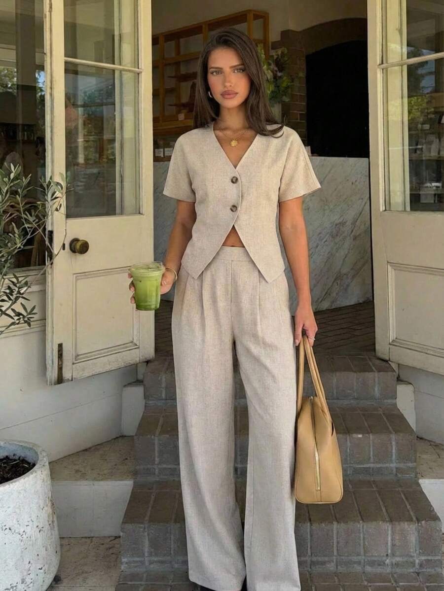 Aloruh Bộ đồ công sở thanh lịch 2 món gồm áo blazer tay ngắn màu mơ và quần ống đứng.