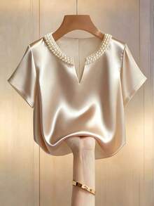 Franclia Women's Champagne-Colored Elegant Satin Round Neck V-Neck Sleeveless Blouse, Summer Holiday, Vacation, Commuting, Showcasing Everyday Elegance - Champagne - View 1