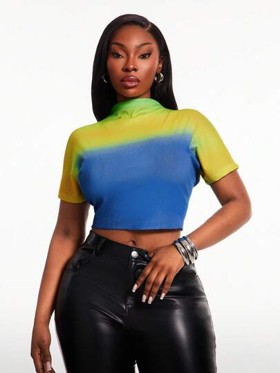 SHEIN SXY Plus Size Colorful Ombre Print Elastic Knit Short Sleeve Fitted Cropped T-Shirt