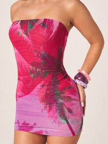MISSGUIDED Vestido mini ajustado sin tirantes con estampado de palmas tropicales en degradado de rosa intenso a morado, para fiestas, eventos, vacaciones de verano y uso en la playa o club - Multicolor - Ver 2