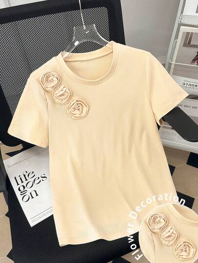 Resyla Women's Solid Color Round Neck Short Sleeve Casual T-Shirt With 3D Floral Decor
