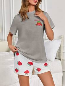 SHEIN Cotton Line 女士舒适可爱草莓图案圆领短袖T恤和条纹短裤两件套睡衣 - 灰色 - 查看 4