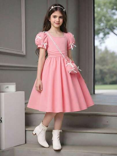 Girls' Pink Sweet Princess Style Dress With Bow, Puff Sleeves, Pleated Waist, Square Collar, Matching Handbag, Suitable For Birthday Party, Gathering, Outing Teen Girl Spring Dress Puff Sleeves Young Girl Elegant Solid Color 3d Bow Ruffle Strap Casual Dress Young Girl Elegant Casual Dress