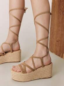Styleloop Ladies, Straw Rope, Cross Straps, Lame-Heeled Platform Sandals, Vacation Atmosphere, Summer Wear, Travel Essentials - Khaki - View 7