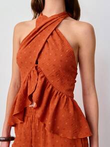 Nöista Bộ đồ hè cho nữ: Áo cổ chéo và quần ống rộng xếp ly với chất liệu vải jacquard ba chiều, tạo nên vẻ ngoài trẻ trung, năng động cho trang phục thường ngày. Thích hợp cho đi biển, nghỉ hè. - Màu Cam san hô - Xem 3