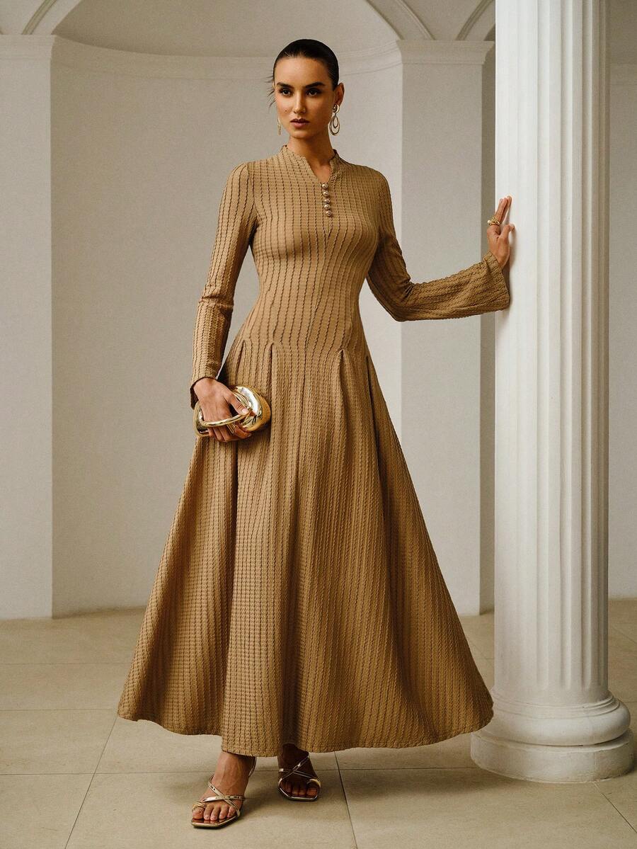ZEYLAH Elegant Fitted Knit Dress, Minimalist Style, Spring/Summer - Khaki - View 1