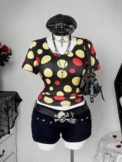 Sunspun Black Polka Dot Square Neck Short Sleeve Fitted T-Shirt, Minimalist & Comfortable