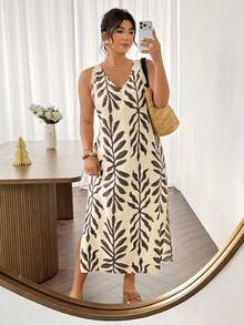 SHEIN Frenchy 大码休闲度假V领蕾丝拼接开衩连衣裙 - 杏色 - 查看 1