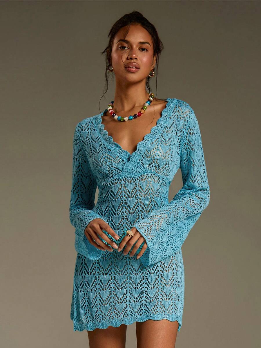 Athîral 女士V领长袖镂空针织连衣裙 - 藍色 - 查看 1