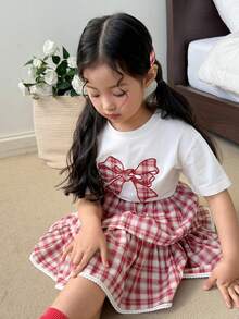 DAZY Bộ áo thun ngắn tay thêu hình bướm và chân váy xếp ly kẻ caro đỏ cho bé gái, trang phục mùa hè mới. - Nhiều màu - Xem 7