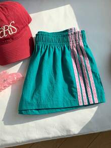 Comfortcana 2026春夏新款女式绿色100%纯棉撞色侧条纹短裤，适合冬季、复活节、派对、海滩、婚礼、毕业典礼、优雅、休闲、度假、运动、正式场合、Y2K、商务等各种场合，饰有亮片、流苏、荷叶边、花朵、图案等元素。 - 墨綠色 - 查看 5