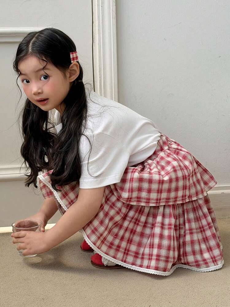 Young Girls Butterfly Embroidery Short Sleeve T-Shirt And Red Plaid Pleated Skirt Set, New Summer Outfit