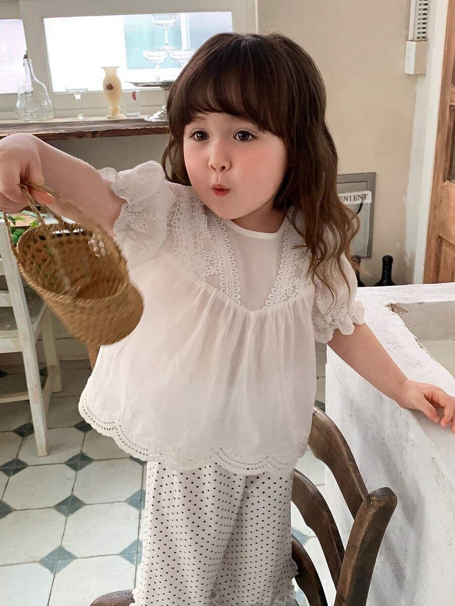 Dazy Kids Áo thun cổ tròn tay phồng phối ren cho bé gái - trắng - Xem 1