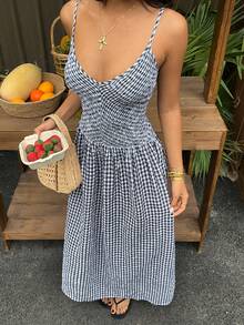 Sunnyshic 复古格子系列吊带修身胸衣沙滩度假性感褶皱喇叭裙摆设计，休闲简约夏季新款女装 - 黑與白 - 查看 5