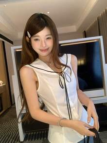 DAZY Women's Collared Sailor Collar Bow Tie Sleeveless Blouse - White - View 8