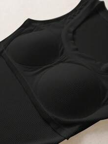 SHEIN Comfortcana 女士无胸罩修身纯色休闲背心，带衬垫，内置胸罩 - 彩色 - 查看 4