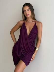 Aloruh 女士纯色褶皱深V领性感吊带迷你连衣裙 夏季夏季服装 沙滩装 女士沙滩度假装 波西米亚热带度假女装 迷你连衣裙 女士连衣裙 - 紫色 - 查看 4