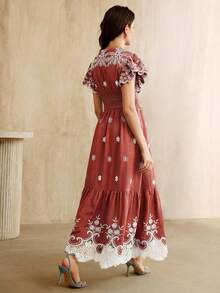 Anewsta Vintage Embroidered Lace Patchwork V-Neck Short Sleeve Waist Cinched Maxi Dress - Red - View 2
