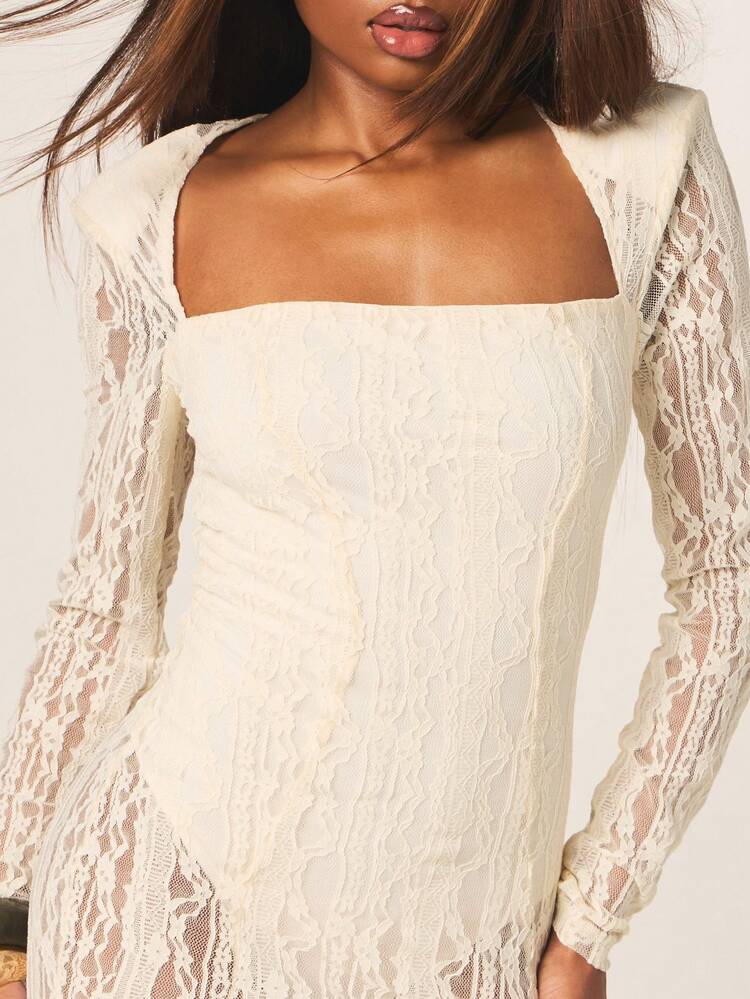 MISSGUIDED 여성용 긴팔 스퀘어 넥 바디콘 레이스 미니 드레스, 칵테일 이브닝 파티 행사를 위한 섬세한 꽃무늬 패턴