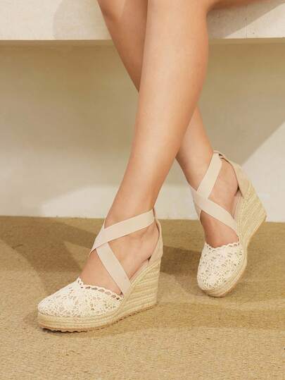 Styleloop Fashionable Minimalist Rope Thick Bottom Wedge Women's Sandals, Gold Material, Resort Style Design, Spring/Summer Holiday Travel Essential Boho Cowgirl Outfit