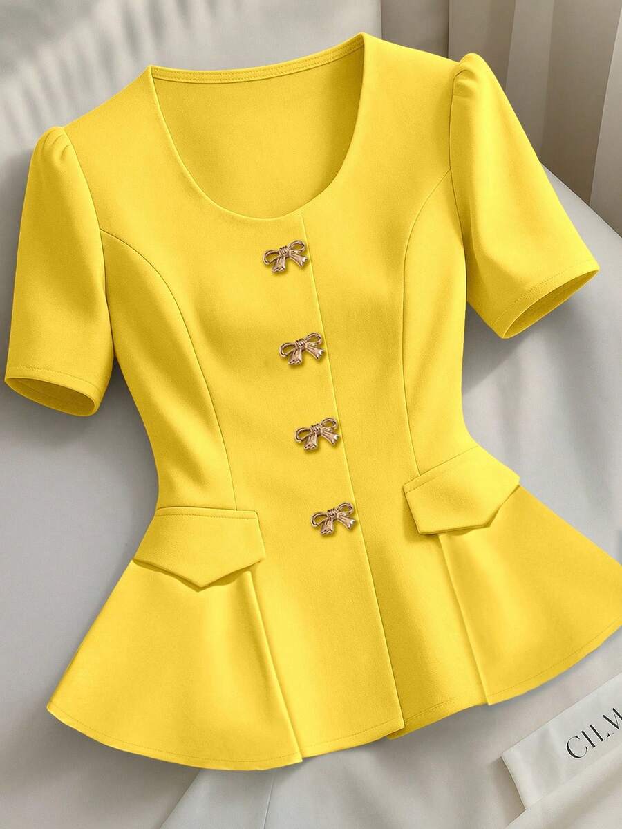 SHEIN Clasi 高品質獨特優雅金色金屬蝴蝶單排扣短袖女款派對襯衫 - 鵝黃色 - 查看 1