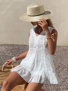 DAZY Sleeveless V-Neck Backless Tie Strap Camisole For Women - White - View 6