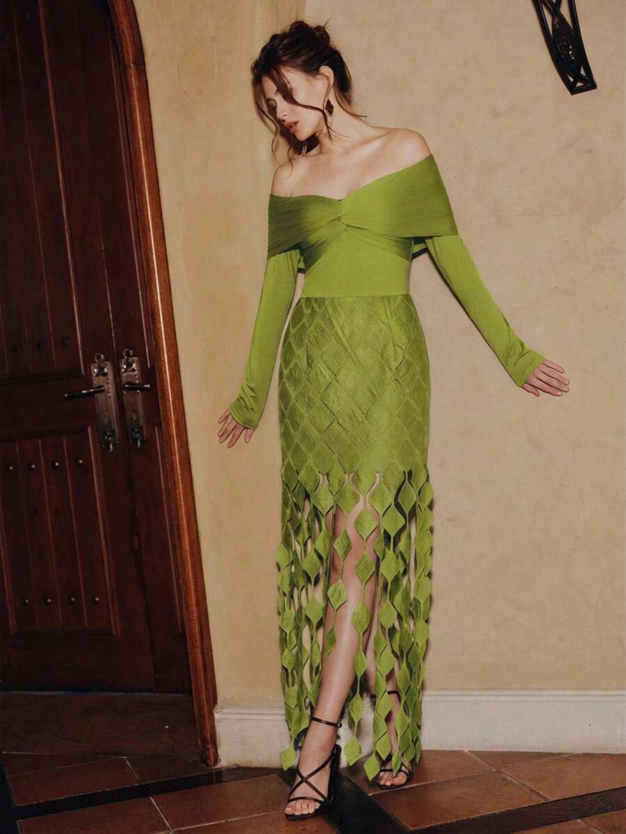 Anewsta 女士优雅咖啡色露肩前扭结设计长袖修身连衣裙,下摆拼接菱形镂空纹理面料,春季款 - 綠色 - 查看 1