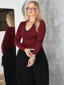 Arliah 女式秋季四季垃圾摇滚日常外出装灰色和黑色条纹针织V领长袖T恤 - 紅色 - 查看 5