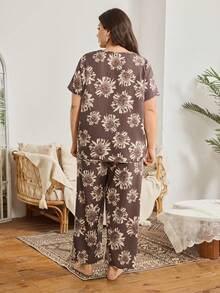 Serenescape Plus Size Casual Floral Print Open Front Pajama Set - Brown - View 3