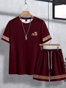 Manfinity Homme 经典百搭红色男士短袖T恤短裤套装，金色“国王”图标袖口花卉设计，成熟酷炫街头风 - 彩色 - 查看 2