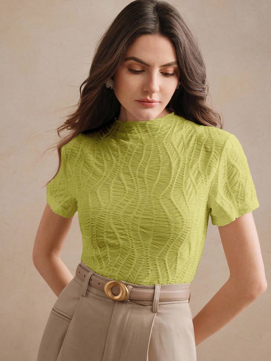 Anewsta Essential Anewsta 夏季优雅度假海滩节日休闲女式针织纹理褶皱杏色短袖T恤 - 橄欖綠 - 查看 1