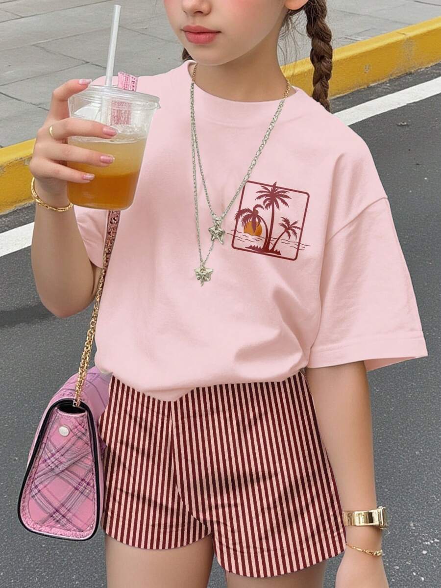 米色和棕色条纹,热带棕榈树印花,少女休闲简约圆领短袖T恤和短裤两件套,适合春夏日常穿着、街头风、居家、度假、农场、度假村等场合。 - 彩色 - 查看 1